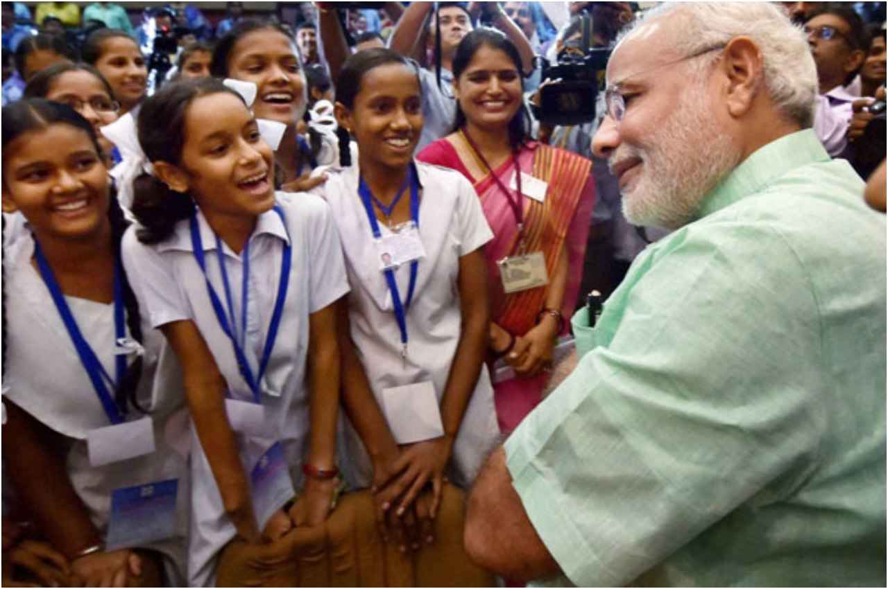 Teachers Day पर पीएम मोदी का बड़ा ऐलान, PM-SHRI योजना के तहत देशभर के 14,500 स्कूलों का होगा कायाकल्प