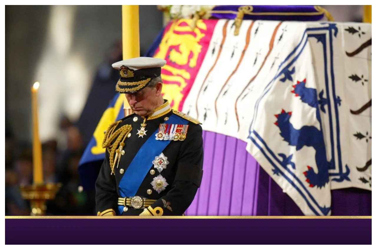 Elizabeth II Funeral: विदाई कार्यक्रम में भीड़ होने प्रवेश रोका जाएगा, भीड़ नियंत्रित रहे इसलिए जगह-जगह लगाई गई स्क्रीन   