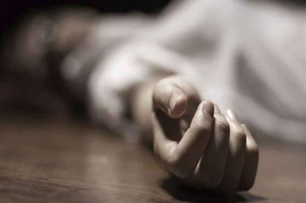 IIT कानपुर के हॉस्टल में लटका मिला शोध छात्र का शव, पुलिस खोज रही बड़ी वजह