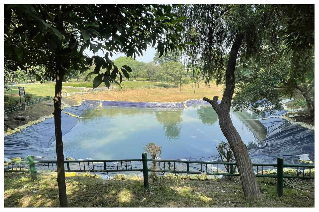 यमुना नदी रहे साफ इसलिए दुर्गा विसर्जन के लिए बनाए गए कृत्रिम तालाब 