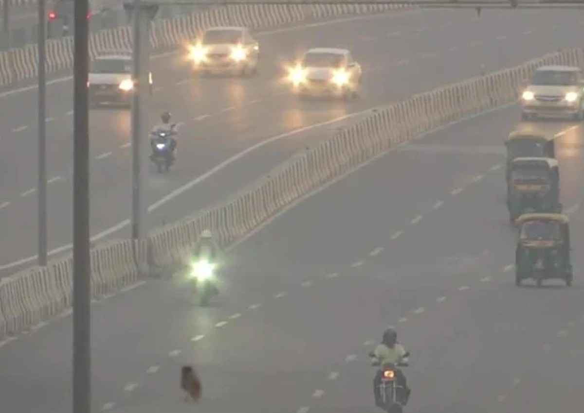 दिवाली से पहले ही खराब हुई दिल्ली की हवा, पटाखा जलाया तो सांस लेना हो जाएगा मुश्किल!