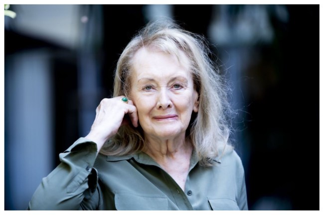 Annie Ernaux को साहित्य का नोबेल पुरस्कार Annie Ernaux को साहित्य का नोबेल पुरस्कार