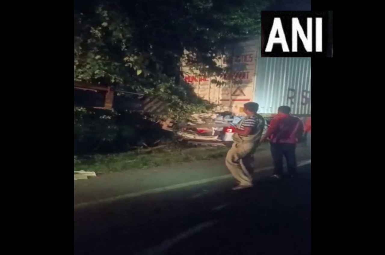 Basti accident