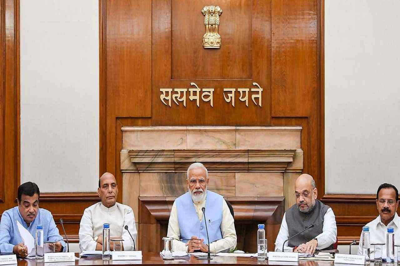 किसानों को आज बड़ी सौगात दे सकती है मोदी सरकार, कैबिनेट बैठक में रबी फसलों की MSP बढ़ाने पर लग सकती है मुहर