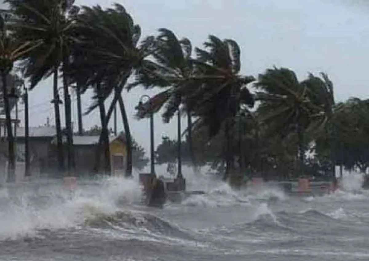 Cyclone Sitrang: सितरंग तूफान को लेकर IMD का अलर्ट, बंगाल और ओडिशा में 24 अक्टूबर से मचाएगा तबाही!
