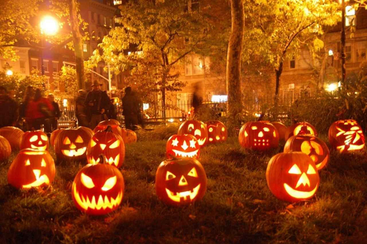 Halloween 2022: क्या है इस भूतिया रात की कहानी, क्यों बुरी आत्माओं के लिए जश्न मनाते हैं इन देशों के लोग?