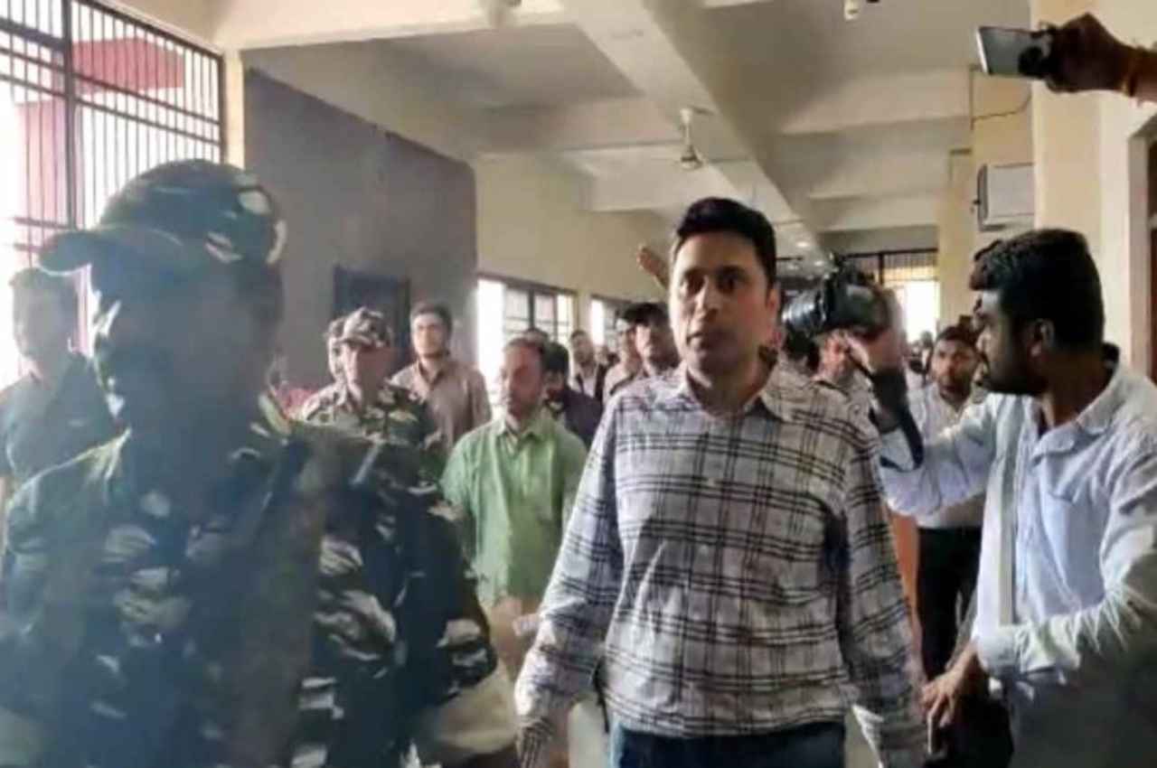 छत्तीसगढ़ में IAS समीर विश्नोई सहित तीन आरोपी गिरफ्तार, विशेष अदालत ने सुनाया ये फैसला