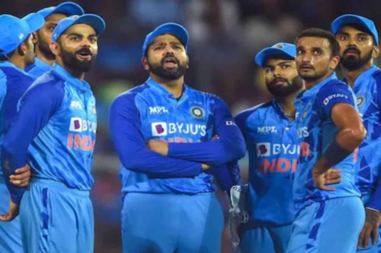 IND vs NED: सिडनी में खिलाड़ियों के लिए परोसा गया खराब खाना, टीम इंडिया ने रद्द किया प्रैक्टिस सेशन