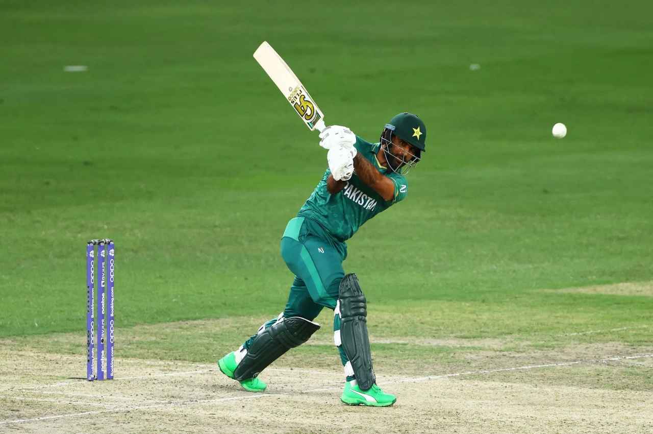 IND vs PAK: बाबर आजम बोले- आज फखर जमां नहीं खेलेंगे, इस खिलाड़ी को मिल सकता है मौका