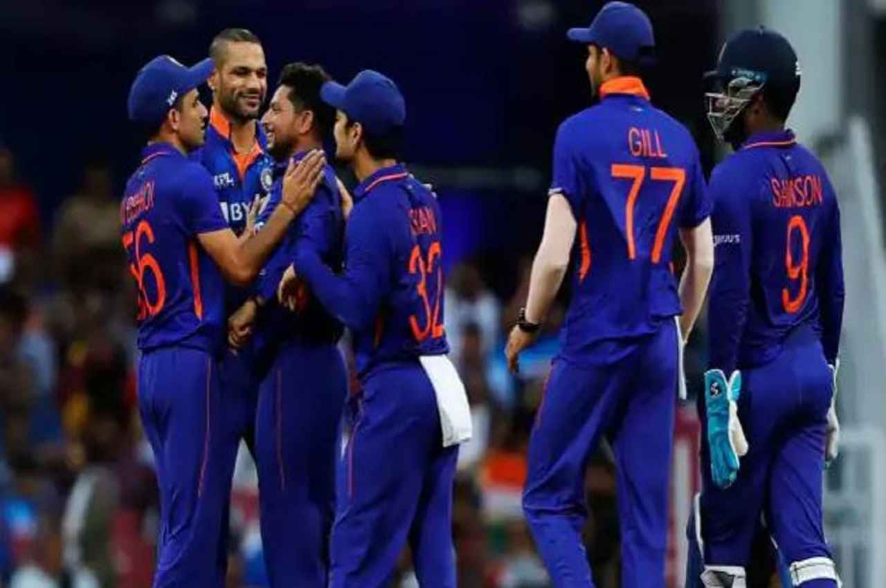 IND vs SA ODI: दूसरे वनडे मैच से पहले भारतीय टीम को लगा बड़ा झटका, ये प्रमुख गेंदबाज इंजरी के चलते बाहर