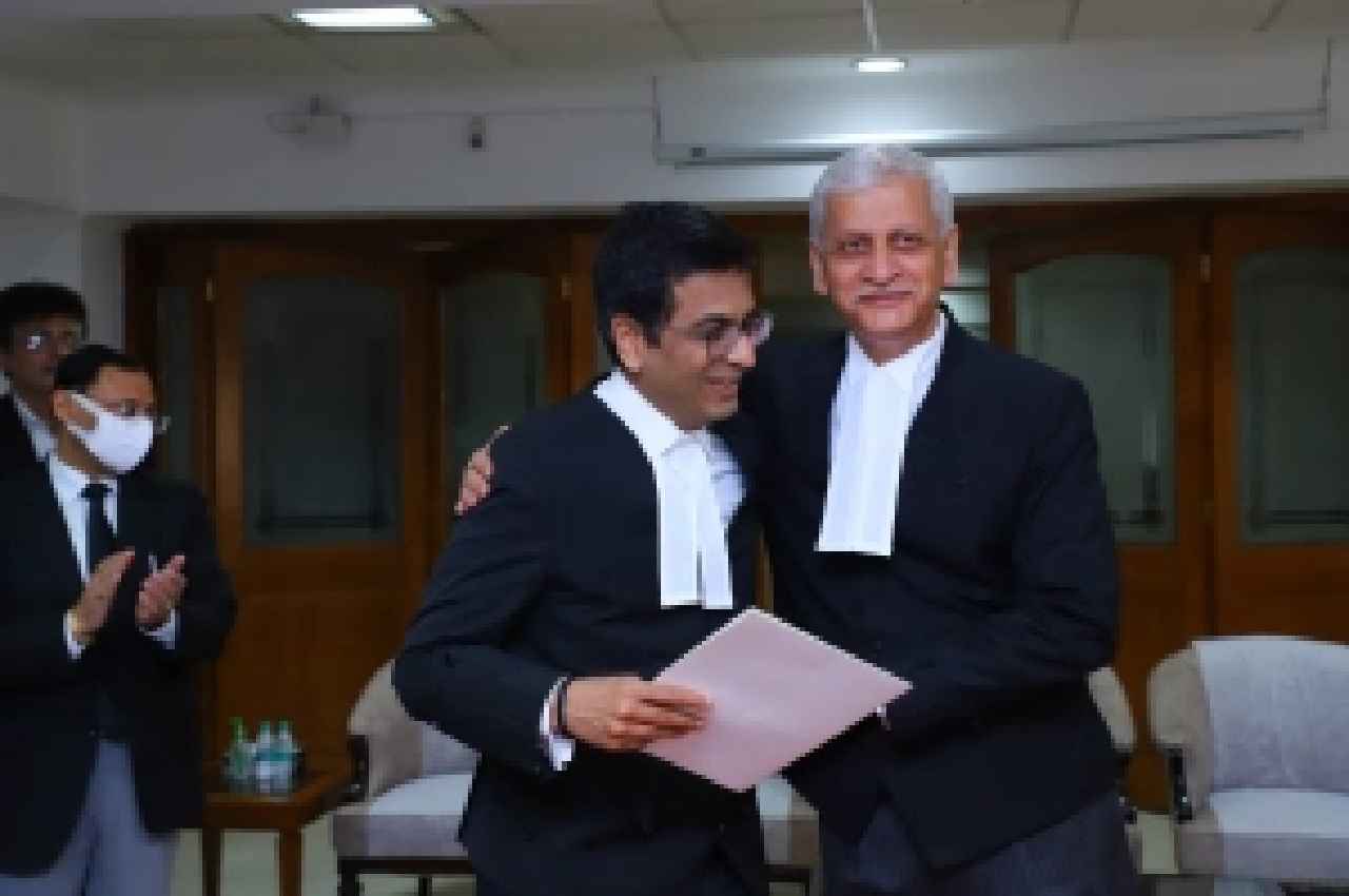 तीन महीने-चार महीने का कार्यकाल अपर्याप्त है, मुख्य न्यायाधीश का कार्यकाल बढ़ाये जाने की जरूरत है!