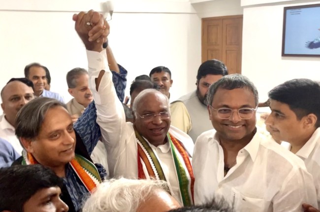 मल्लिकार्जुन खड़गे मल्लिकार्जुन खड़गे