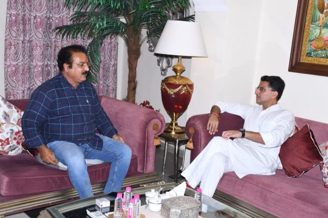 Sachin Pilot met Pratap Singh Khachariawas Sachin Pilot met Pratap Singh Khachariawas