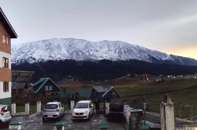 Snowfall in Gulmarg Snowfall in Gulmarg