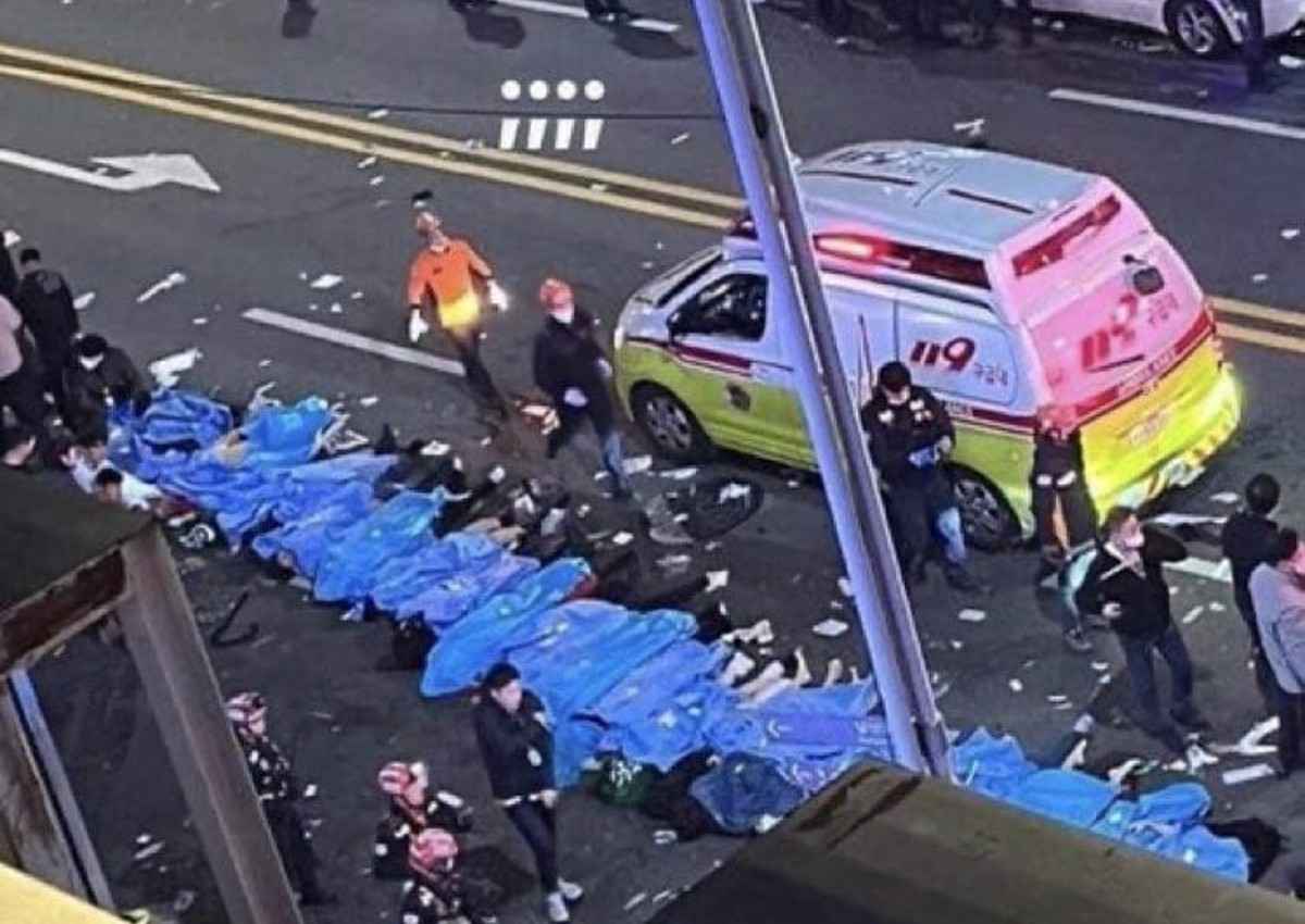 South Korea: सियोल में मरने वालों की संख्या 149 पहुंची, सामने आई घटनास्थल की भयानक तस्वीरें