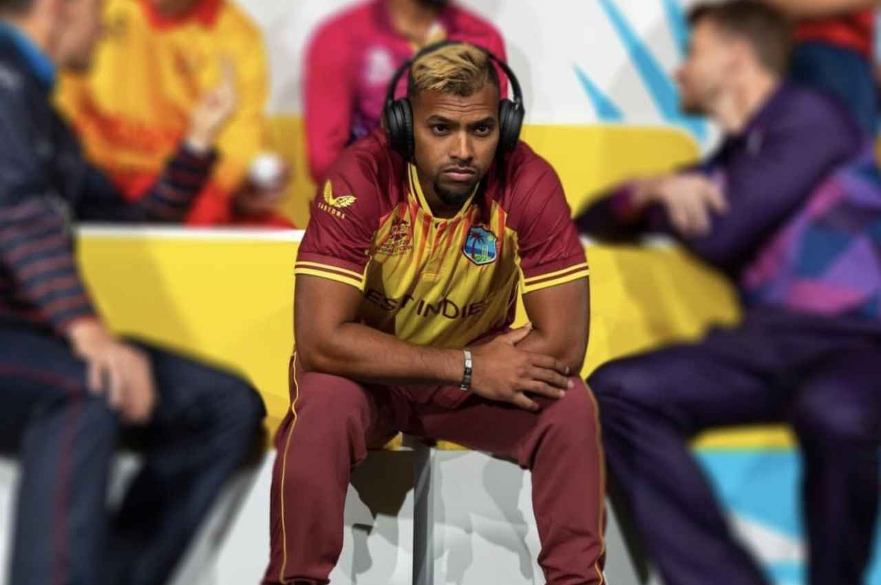 WI vs IRE: एयरपोर्ट पर इंतजार कर रहा है ये खिलाड़ी, वेस्ट इंडीज की करारी हार पर आई मीम्स की बाढ़