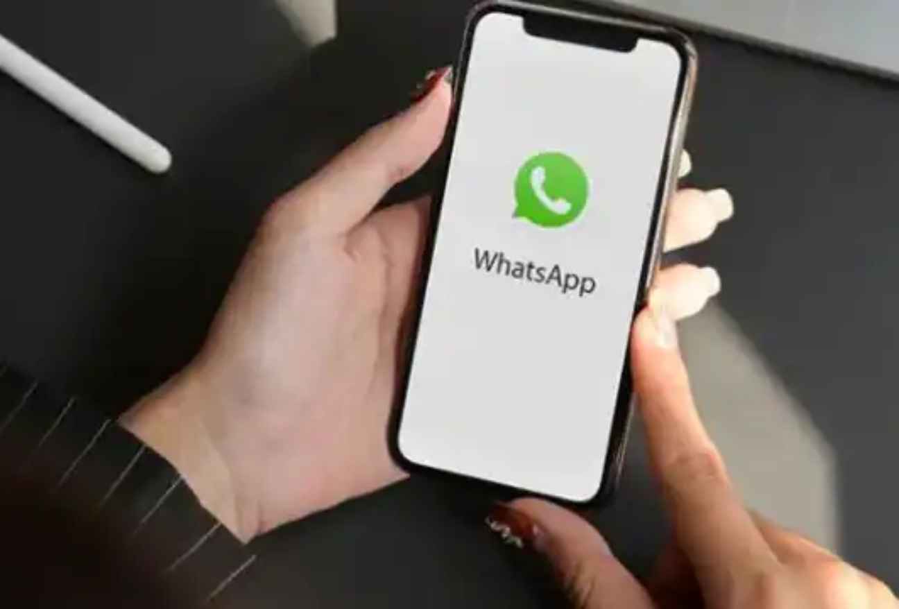 WhatsApp Update: अब व्हाट्सएप ग्रुप में जोड़ सकते हैं 1,000 से ज्यादा मेंबर्स, मिलेगा प्रीमियम टूल