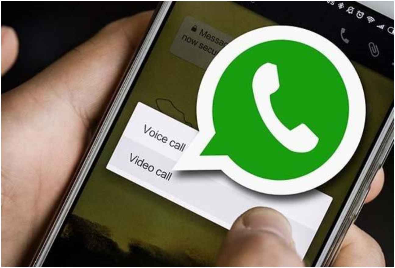 सावधान! ना करें ये एक गलती, वरना हैकर्स रिकॉर्ड कर लेंगे फोन से सारी डिटेल्स हैक!
