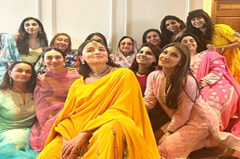 Alia Bhatt Baby Shower: आलिया की गोदभराई में शामिल हुआ पूरा कपूर और भट्ट परिवार, देखें इनसाइड पिक्स