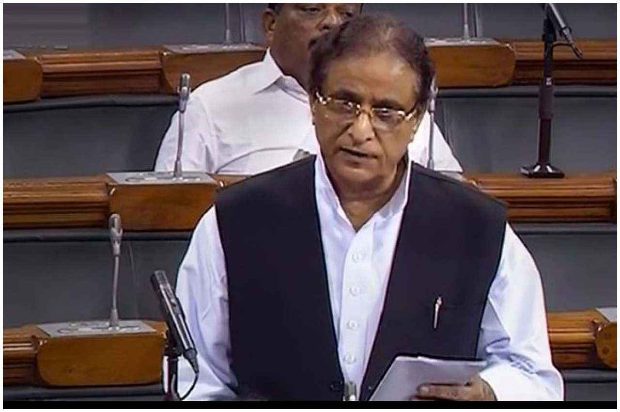 आजम खान की सदस्यता रद्द, विधानसभा स्पीकर सतीश महाना ने जारी किए आदेश