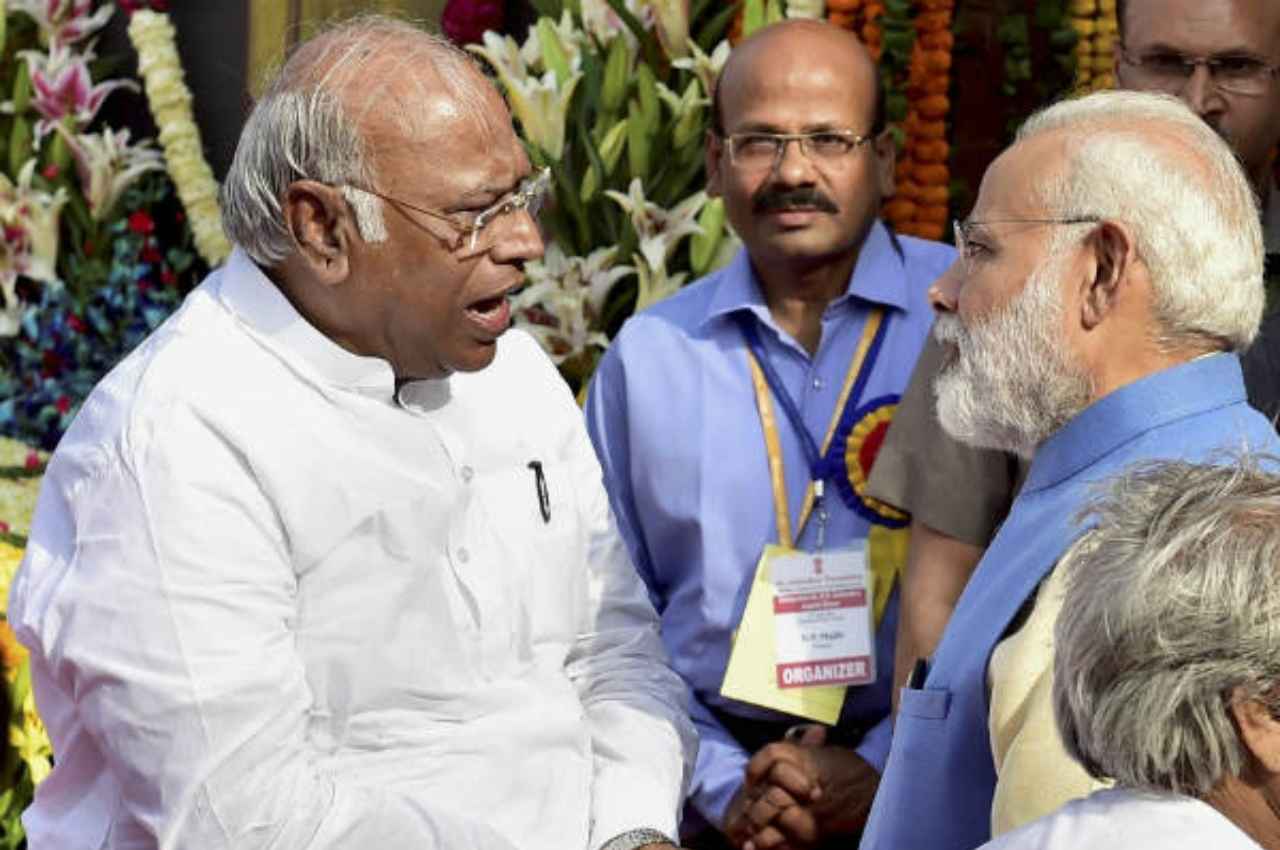 PM मोदी ने कांग्रेस के नए अध्यक्ष मल्लिकार्जुन खड़गे को ट्वीट कर दी बधाई
