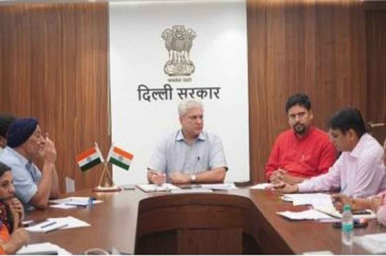 Delhi: केजरीवाल सरकार दिल्ली में 1100 से अधिक स्थलों पर छठ पूजा समारोह का करेगी आयोजन