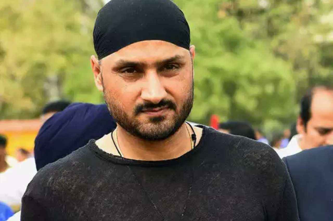हरभजन सिंह ने पंजाब क्रिकेट एसोसिएशन के चीफ पर लगाया बड़ा आरोप, फोड़ा लेटर बम