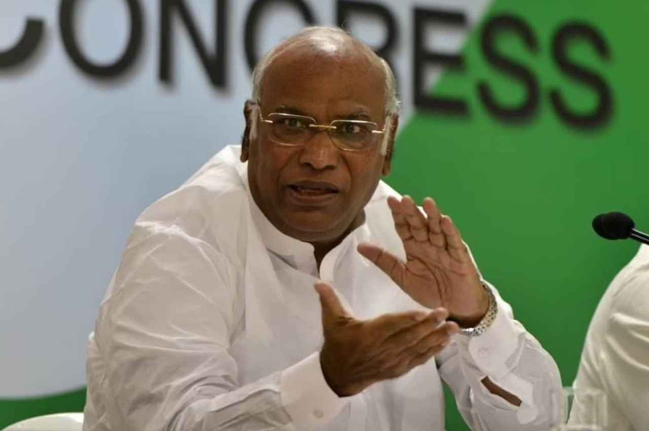 Election results 2022: गुजरात और हिमाचल प्रदेश के चुनाव परिणाणों पर क्या बोले कांग्रेस के अध्यक्ष मल्लिकार्जुन खड़गे
