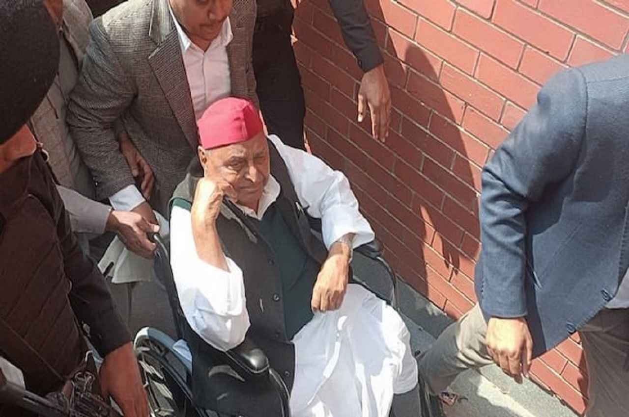Mulayam Singh Yadav Dies at 82: जहां लिया जन्म, वहीं होगा अंतिम संस्कार...मुलायम ने सैफई को बनाया अविस्मरणीय