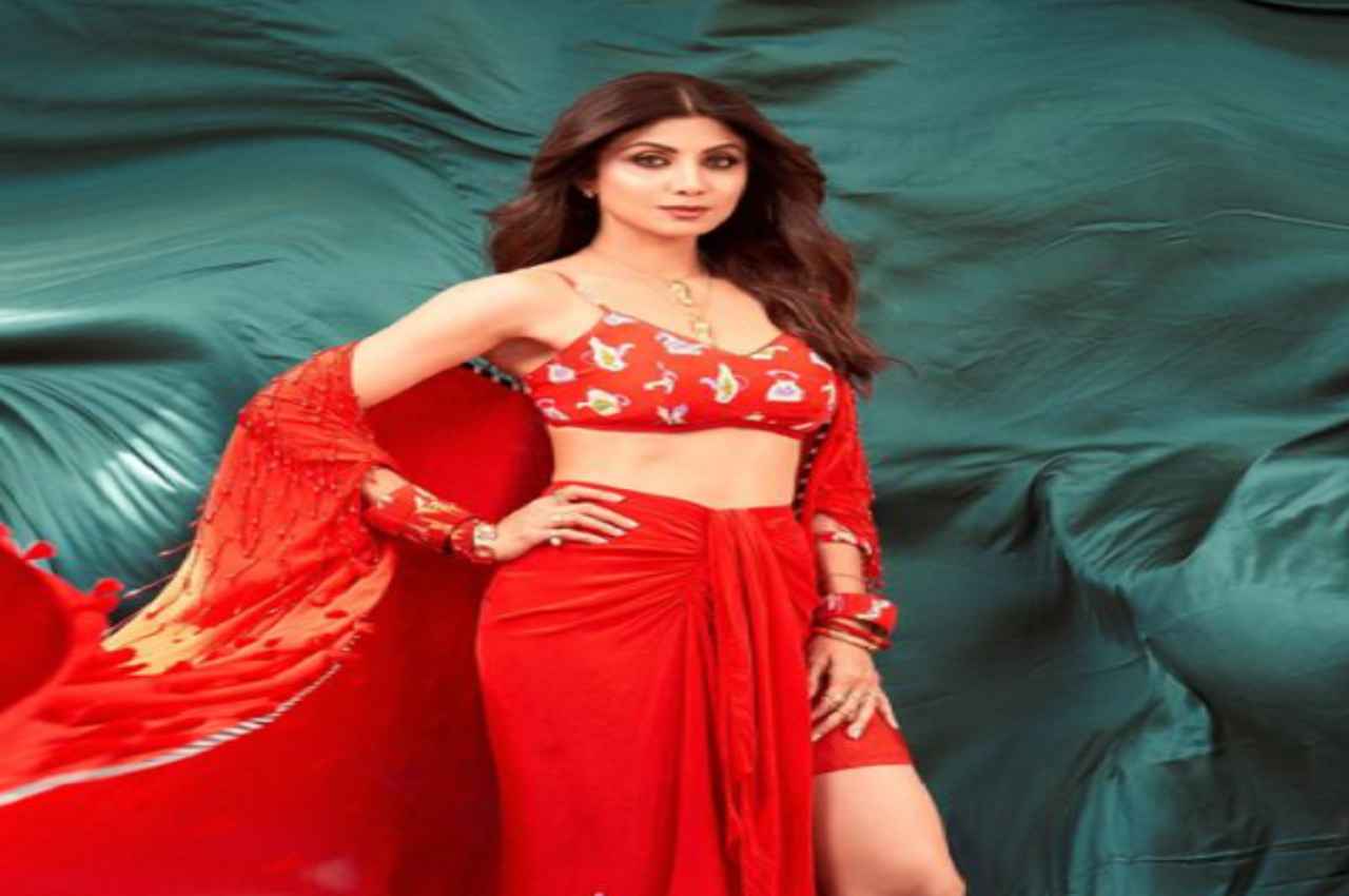 shilpa new Karwa Chauth 2022: शिल्पा शेट्टी ने पति राज कुंद्रा के लिए रखा करवाचौथ का व्रत, दिखाई सरगी की झलक