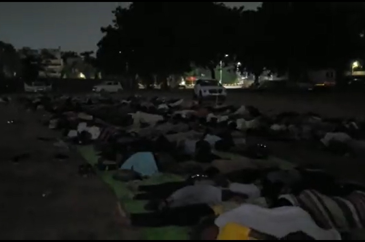 unemployed people spent the night in open field in Ahmedabad