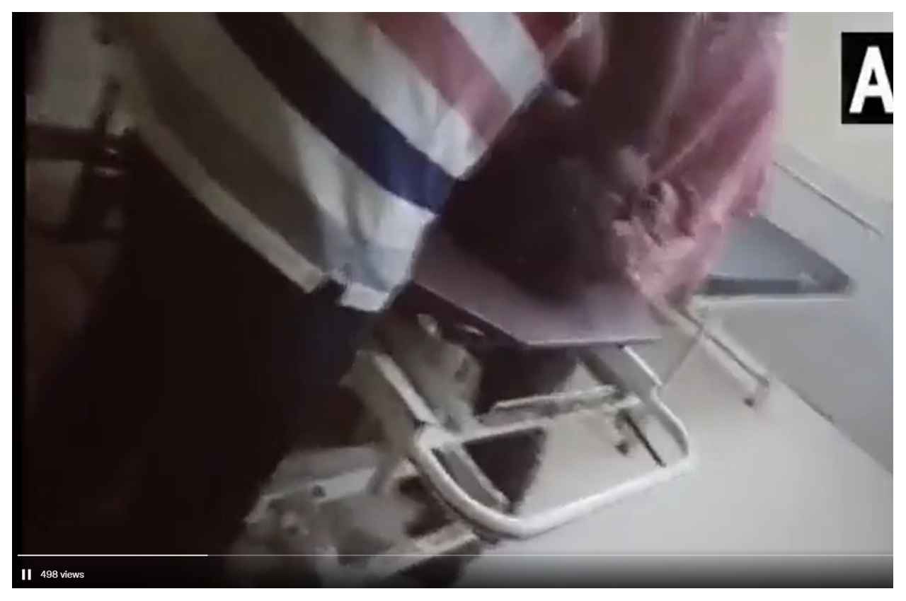 Viral Video: छत्तीसगढ़ के अस्पताल में मरीज को इलाज की जगह मिली पिटाई, देखें वीडियो