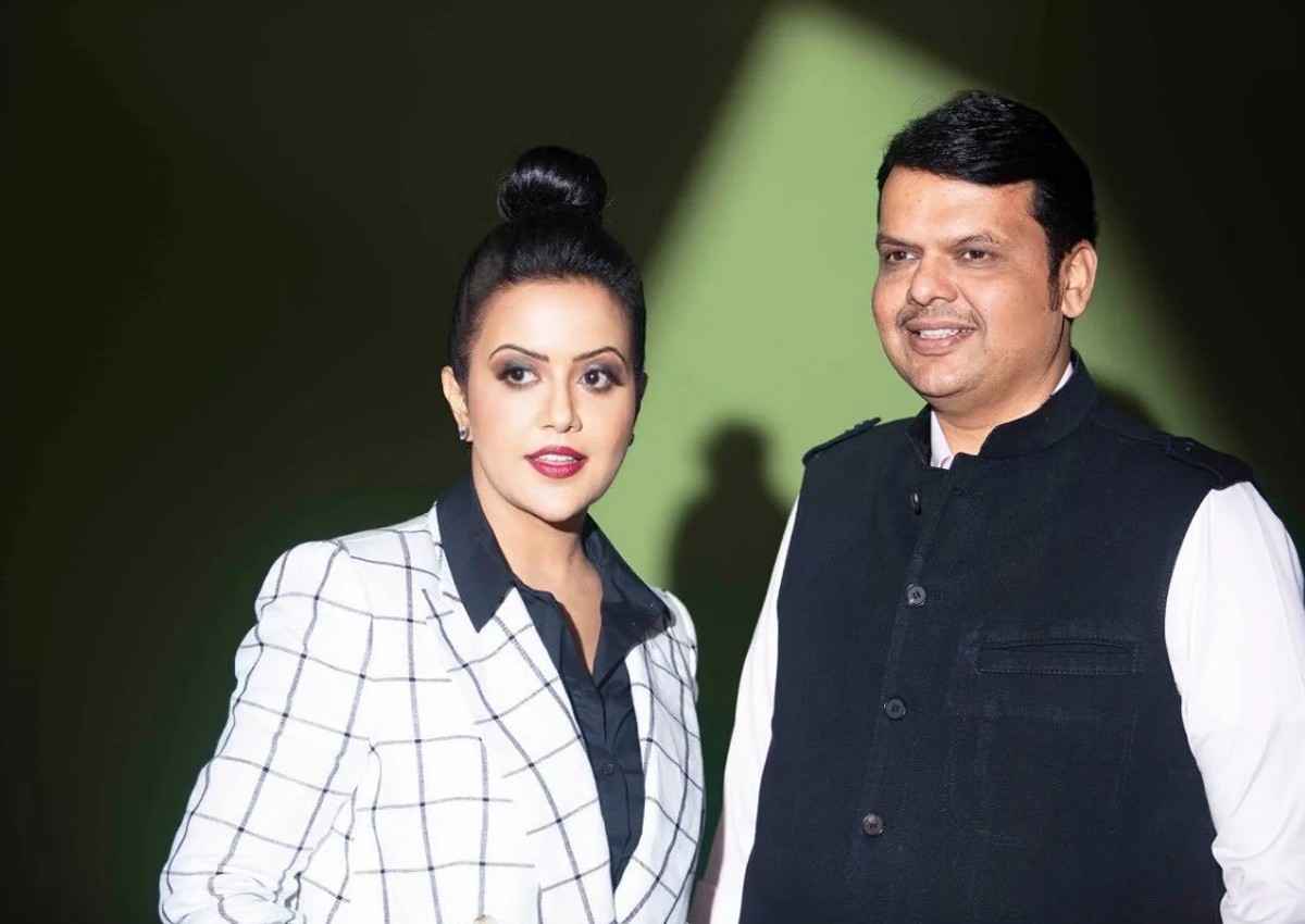 Maharashtra: सलमान खान के बाद महाराष्ट्र के डिप्टी CM की पत्नी अमृता फडणवीस को दी Y+ सुरक्षा