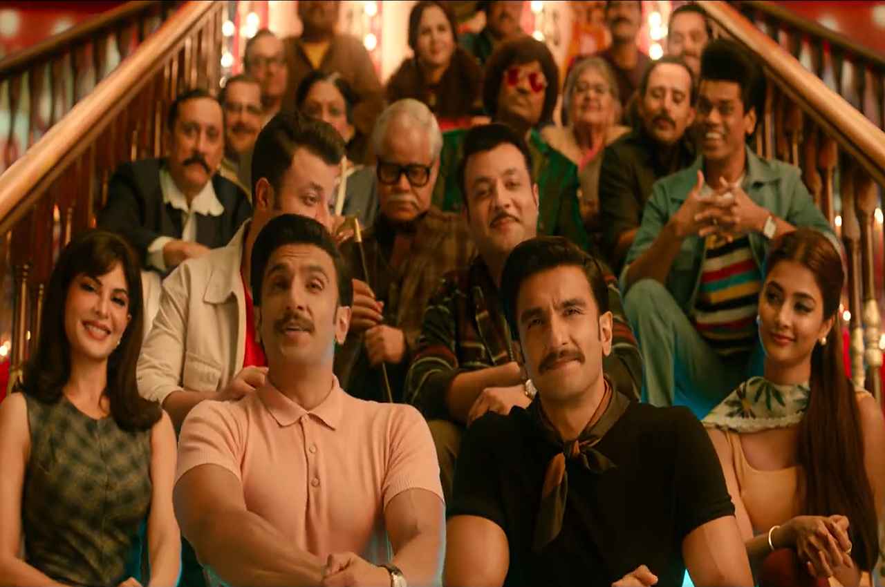 Cirkus Teaser: 1960 के 'बिना गूगल वाले जमाने' में ले जाएंगे रणवीर सिंह, यहां देखें टीजर Cirkus Teaser