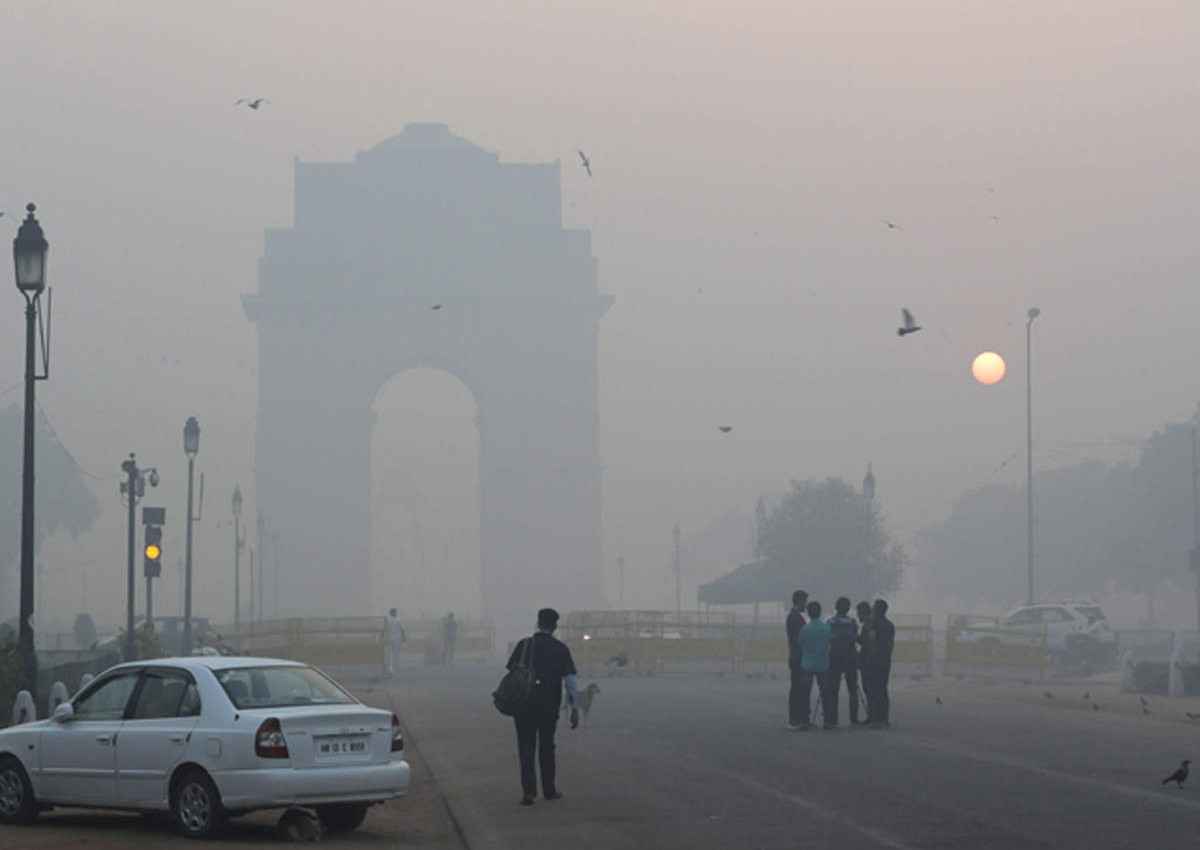 Air Quality: दिल्ली में हवा 'खराब', कई इलाकों में AQI 400 के पार; नोएडा की 'गंभीर' स्थिति बरकरार