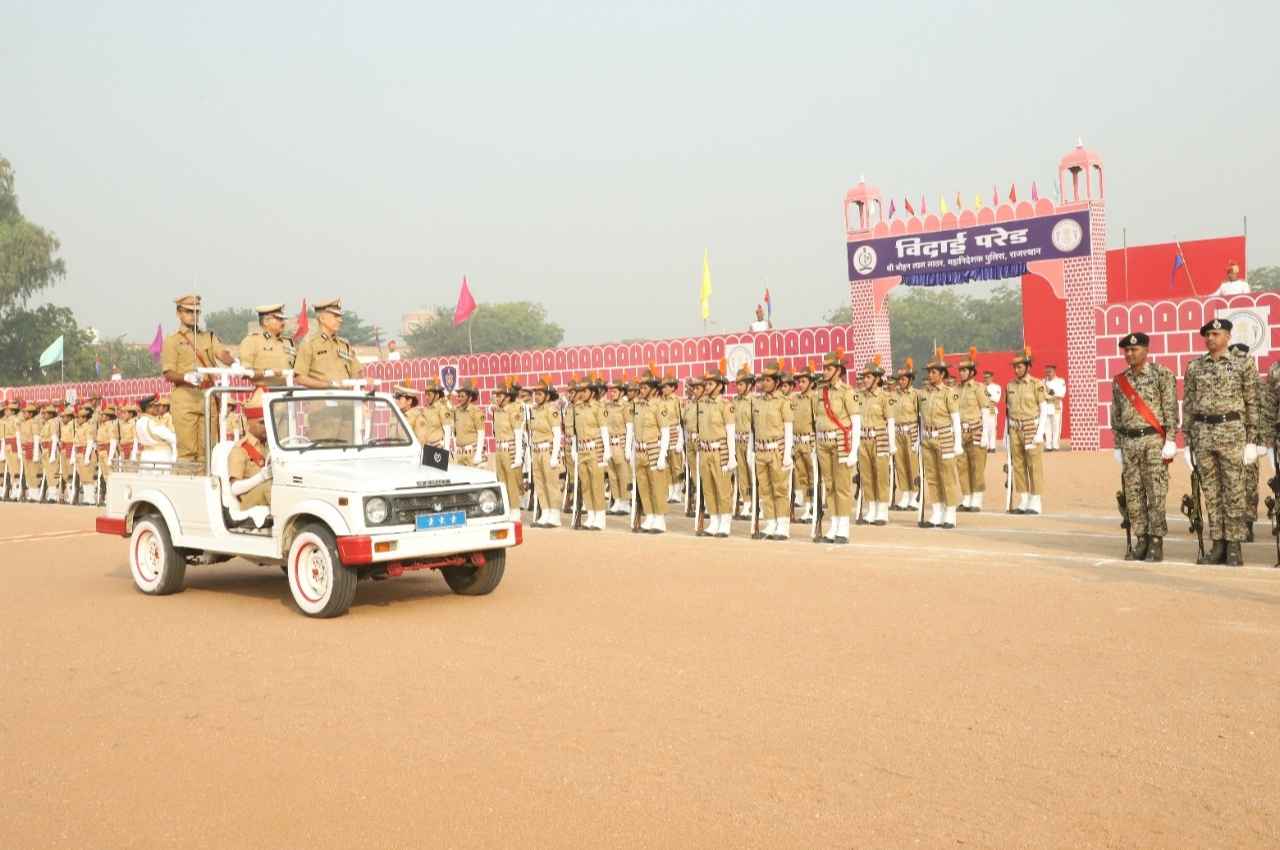 Emotional farewell given to DGP ML Lather Emotional farewell given to DGP ML Lather