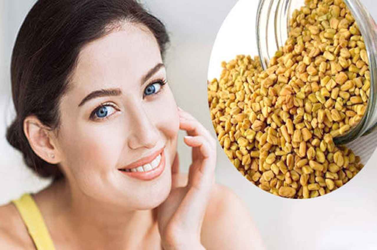 How To Get Fair Skin: चेहरे की रंग को सुधार देती है मेथी, बस इस विधि से चेहरे पर लगाएं