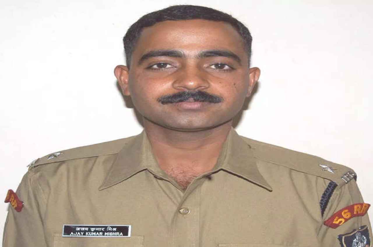 UP पुलिस के हेड कांस्टेबल का बेटा बना गाजियाबाद का पहला पुलिस कमिश्नर, यहां हुई इनकी स्कूलिंग