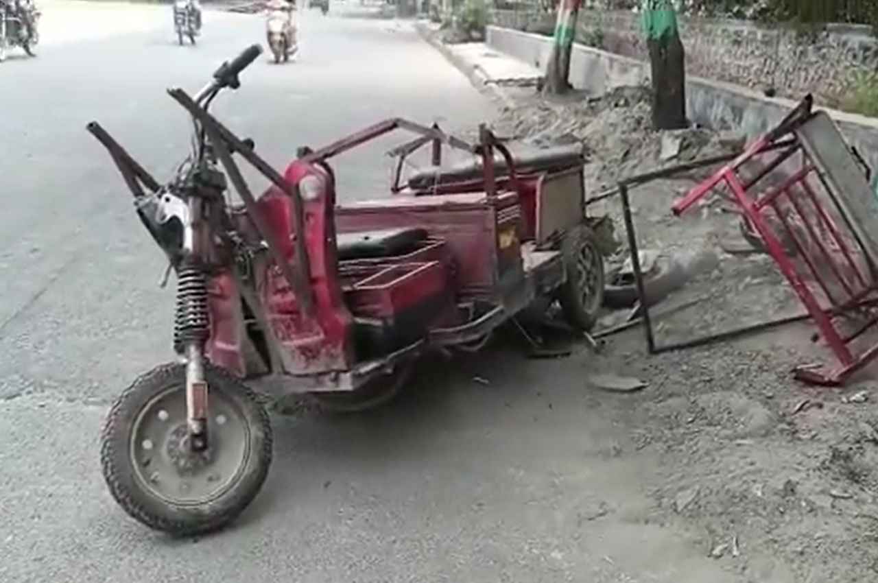 रातभर पार्टी के बाद सुबह घर लौट रहे कार सवारों ने सड़क पर मचाया ऐसा तांडव, कई घायल, फिर पुलिस ने लिया ये एक्शन