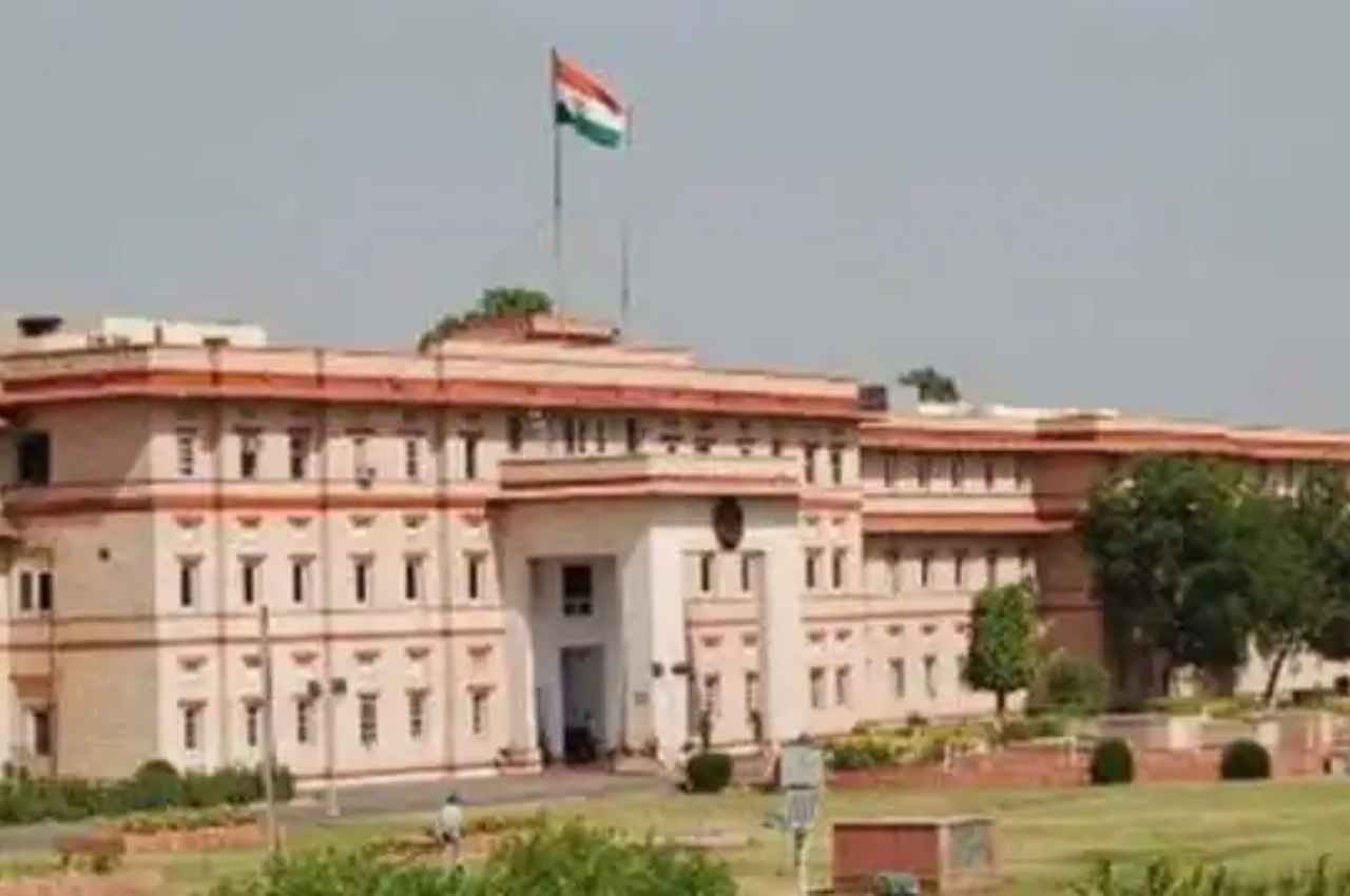 प्रदेश में बड़ा प्रशासनिक फेरबदल, 75 RAS के हुए तबादले, यहां देखें पूरी लिस्ट