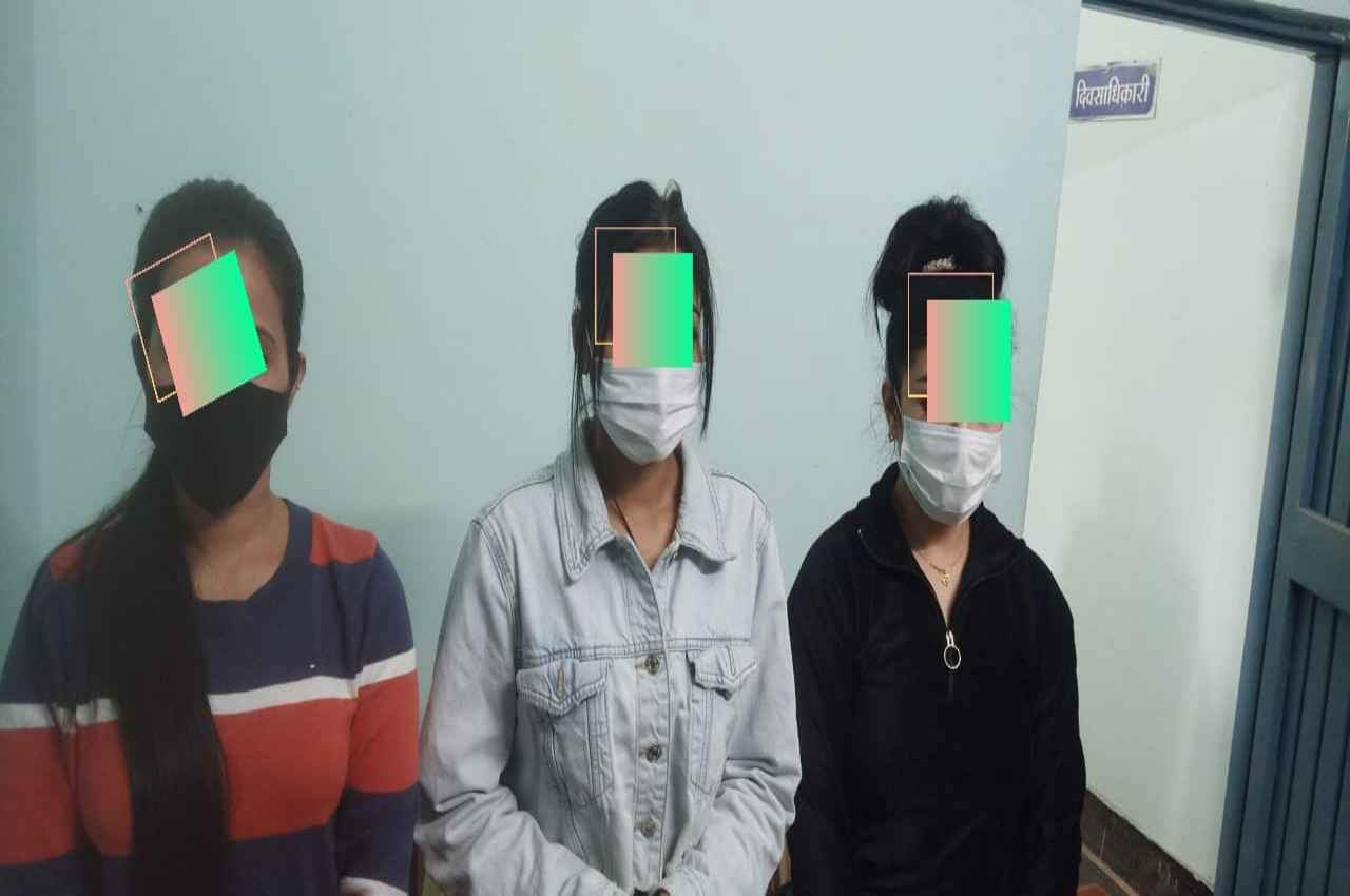 Raipur Sex Racket: खुलेआम चल रहा था जिस्मफरोशी का धंधा, रशियन सहित 3 कॉलगर्ल गिरफ्तार