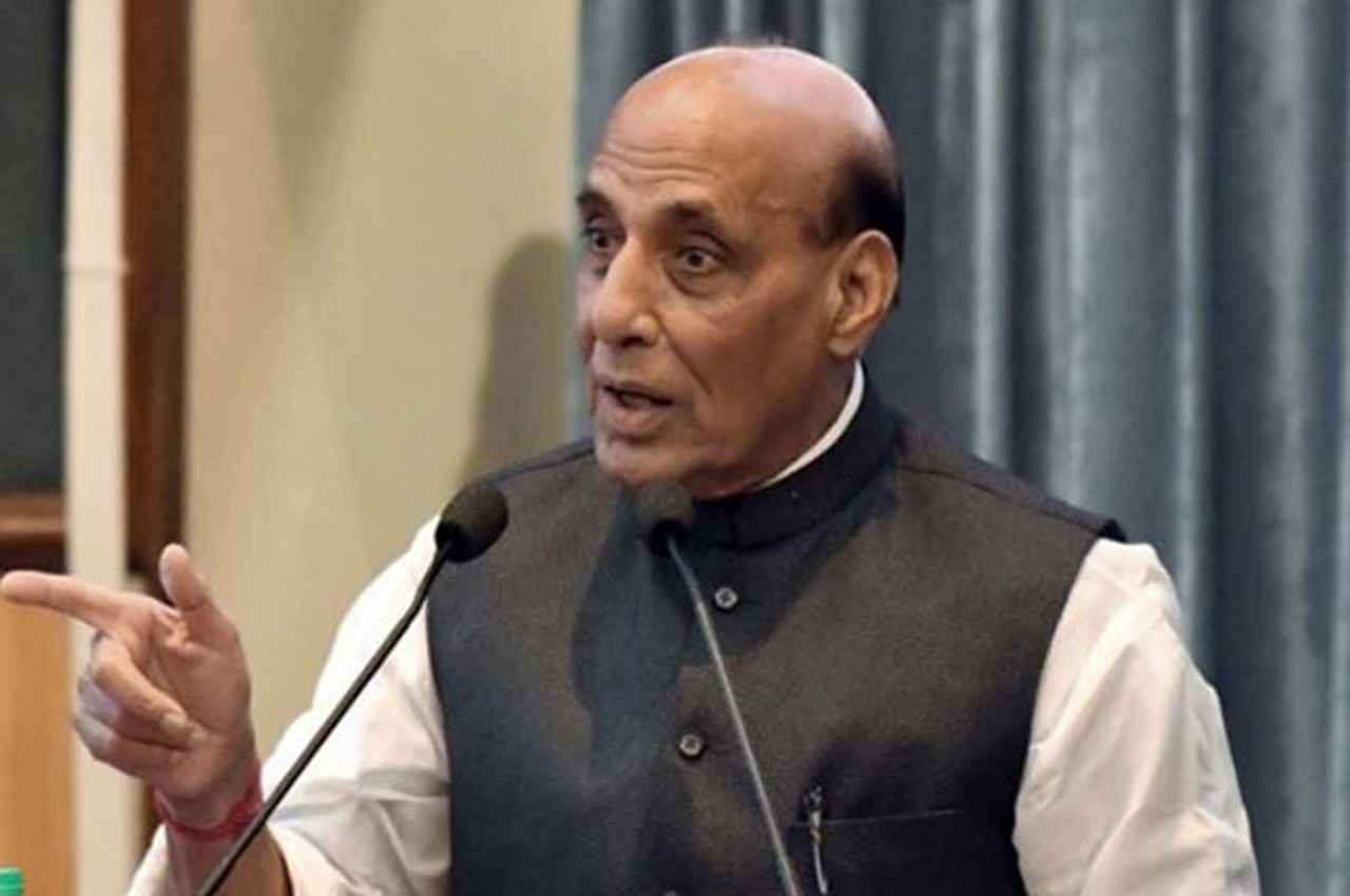 Aero India 2023: रक्षा मंत्री राजनाथ सिंह का बड़ा बयान, कहा- ‘डिफेंस में भारत को बनाएंगे आत्मनिर्भर’