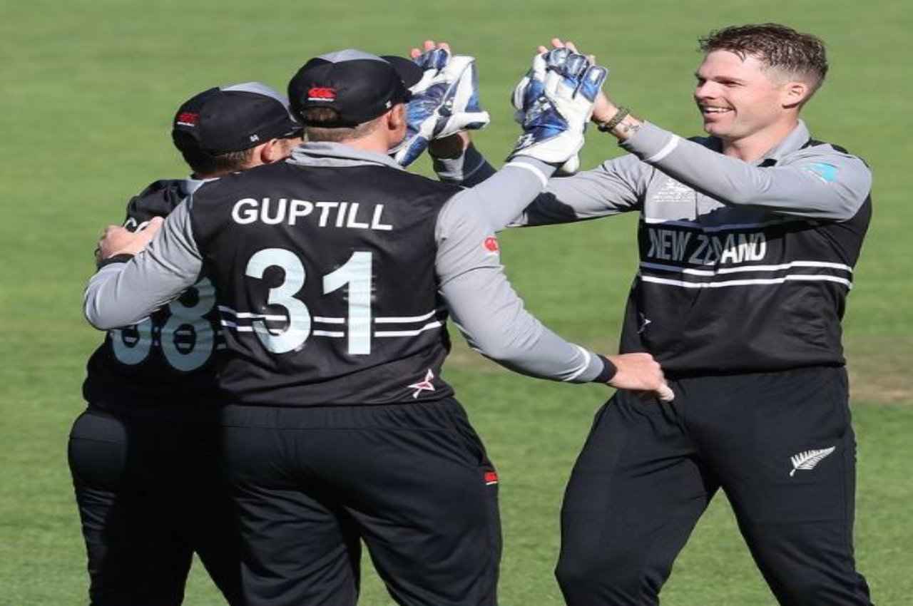 T20 World Cup 2022: सेमीफाइनल में पहुंचने वाली पहली टीम बनी न्यूजीलैंड, आयरलैंड को 35 रनों से दी मात
