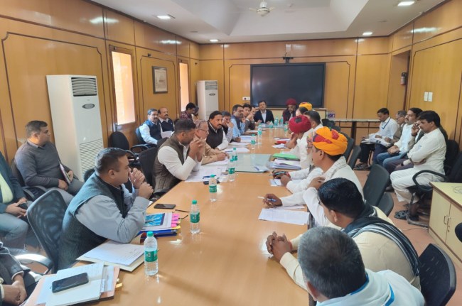 Talks between Vijay Bainsla of Gurjar Aarakshan Sangharsh Samiti and the government Talks between Vijay Bainsla of Gurjar Aarakshan Sangharsh Samiti and the government