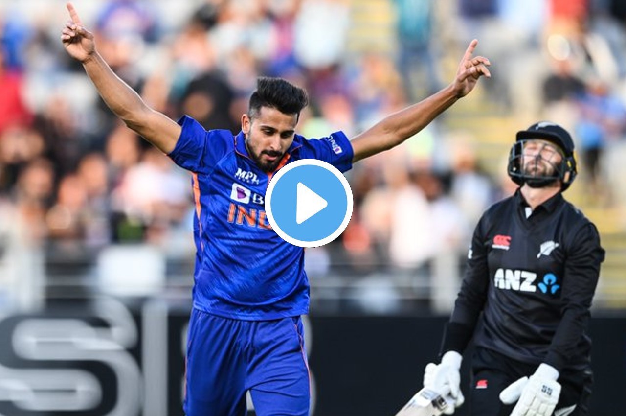 IND vs NZ Umran Malik takes first wicket in ODI debut