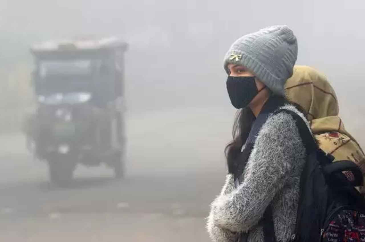 Rajasthan Weather Alert: प्रदेश में ठंडी हवाओं से बढ़ी ठिठुरन, इन जिलों का तापमान 6 डिग्री से भी कम