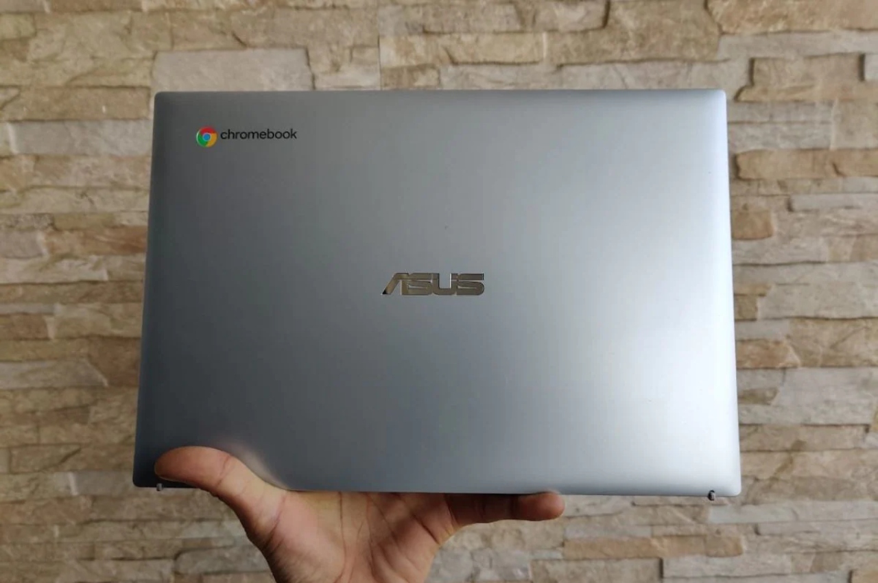 cheapest laptop, ASUS Chromebook, cheapest laptop price, cheapest laptop price in india, cheapest laptop for students