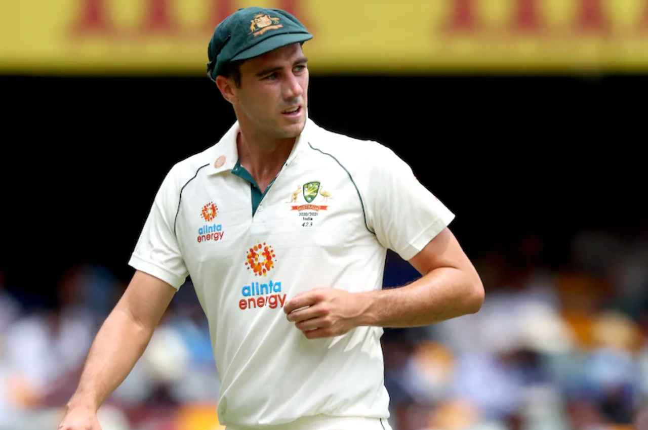 IND vs AUS: शर्मनाक हार के बाद ऑस्ट्रेलिया को लगा बड़ा झटका, कप्तान पैट कमिंस लौटे स्वदेश