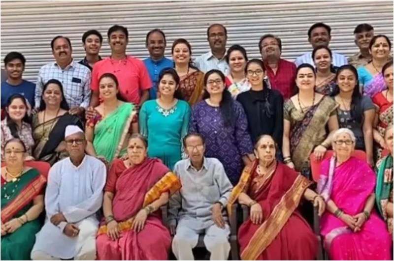 एक परिवार के 72 लोग साथ रहते हैं