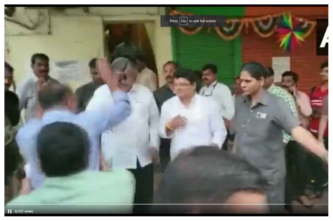 Video: महाराष्ट्र के कैबिनेट मंत्री चंद्रकांत पाटिल पर फेंकी स्याही, यह है वजह